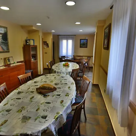 Rural Valles Del Cid * Nuez de Arriba